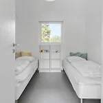 3 Bedroom Cozy In *