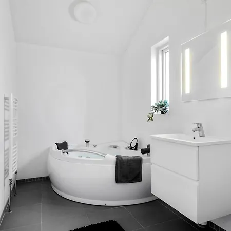 3 Bedroom Cozy In Hébergement de vacances