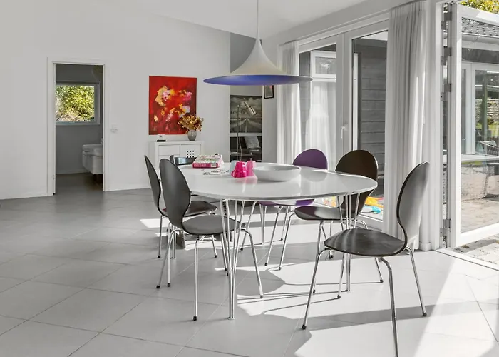 3 Bedroom Cozy In Σπίτι διακοπών *